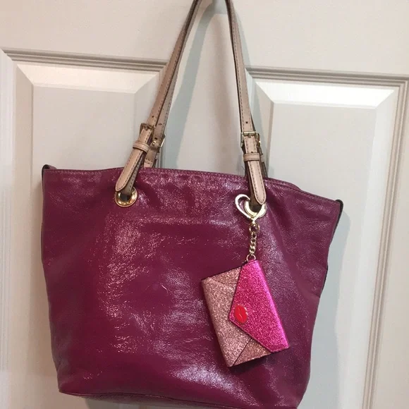 💗MICHAEL KORS Raspberry Pink Patent Tote Bag, plus Card Keychain, Cosmetic Bag - Picture 5 of 13
